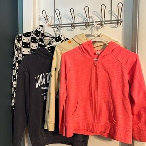 Lot of 4 Girls’ L (10/12) long-sleeve hoodies! Perfect for fall!